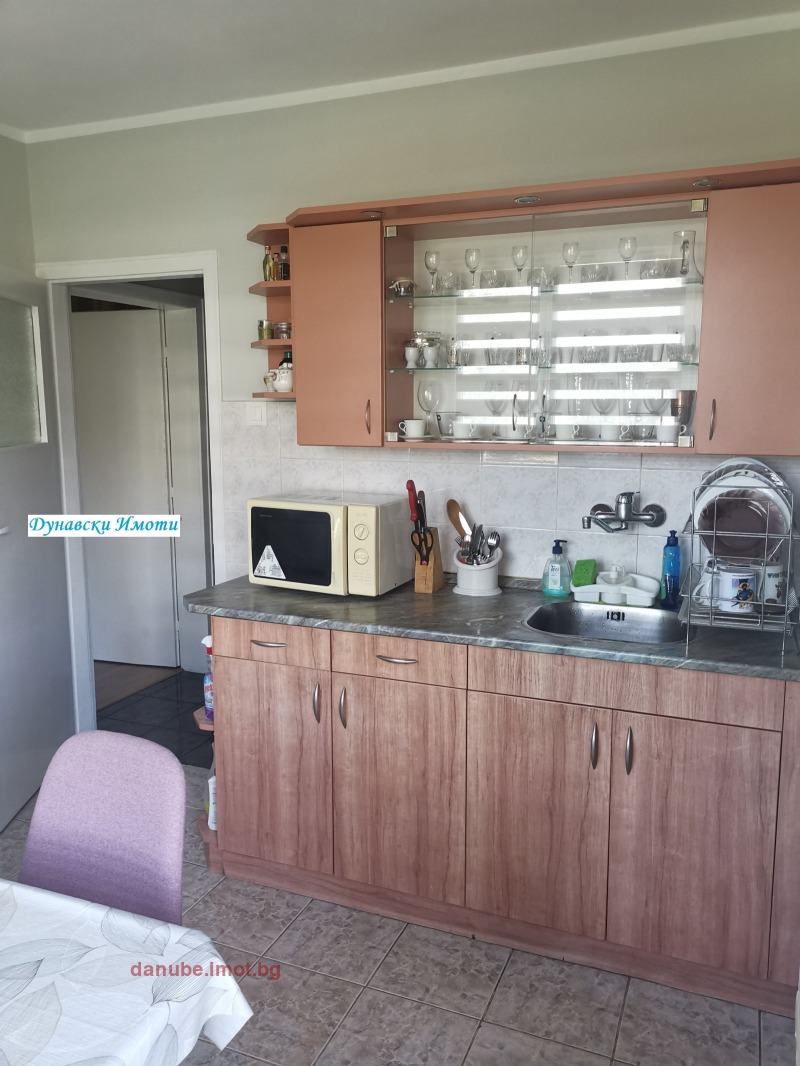 Te koop  1 slaapkamer Ruse , Zdravets Iztok , 68 m² | 33330318
