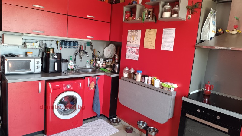 Продава  2-стаен град Русе , Център , 86 кв.м | 94565047