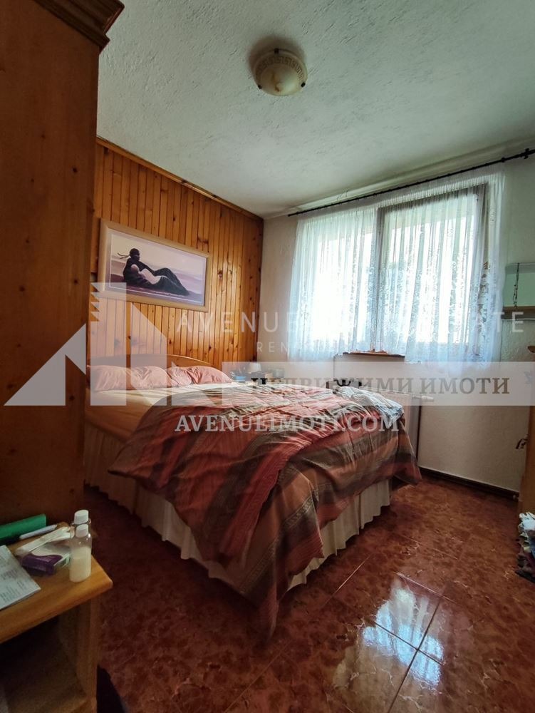 En venta  Casa región Pazardzhik , Bratsigovo , 240 metros cuadrados | 83872602 - imagen [11]