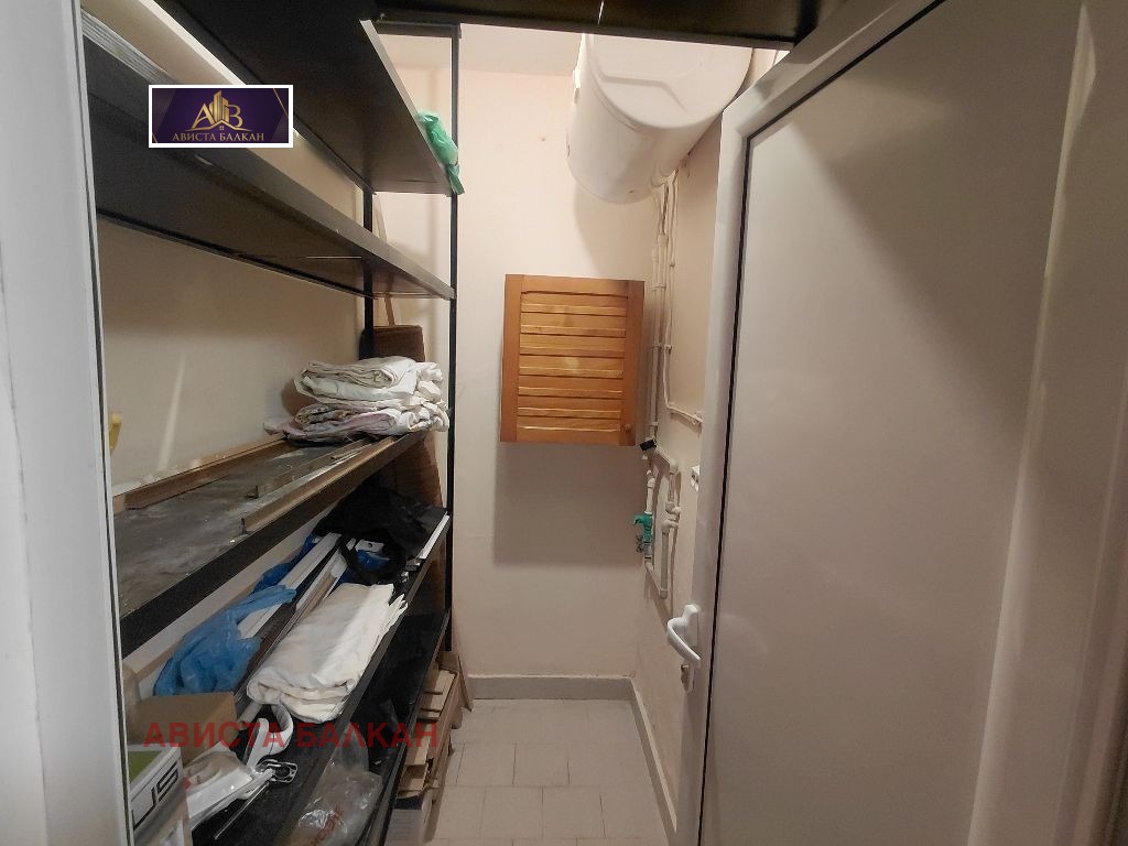 Продава 3-СТАЕН, гр. София, Хиподрума, снимка 16 - Апартаменти - 56683520
