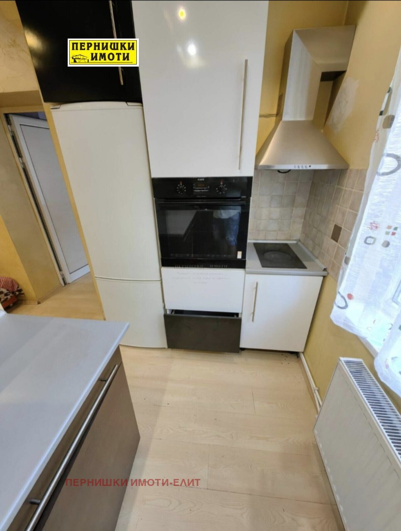 На продаж  1 спальня Перник , Изток , 66 кв.м | 70049944 - зображення [6]