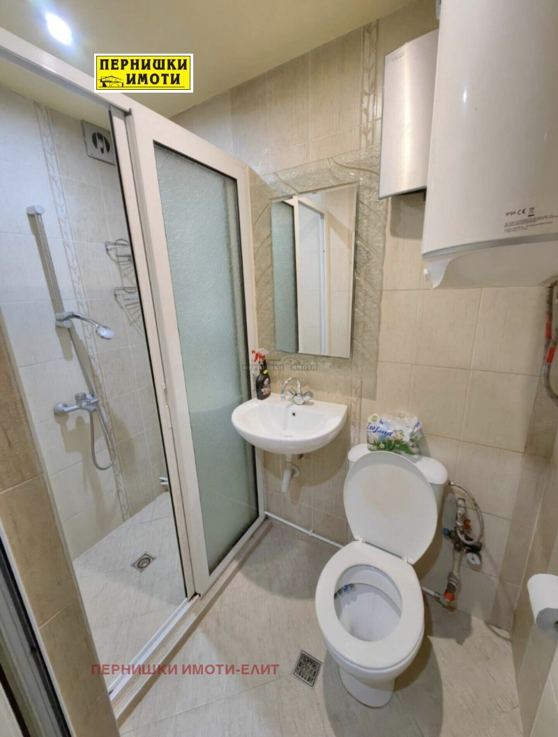 На продаж  1 спальня Перник , Изток , 66 кв.м | 70049944 - зображення [8]