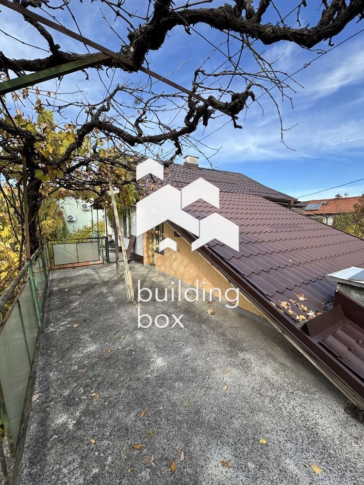 Продава КЪЩА, град София, гр. Банкя • 159000 € / 310976.97 лв. • 20513006 1