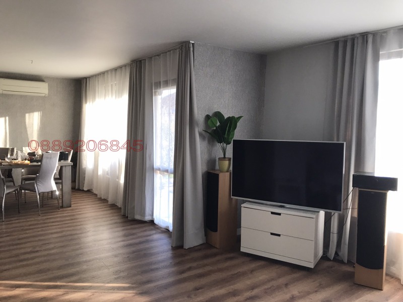 Продава КЪЩА, с. Брестник, област Пловдив