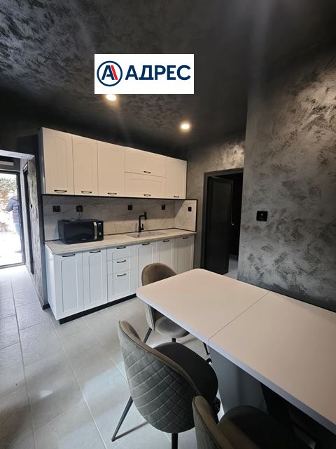 Продава КЪЩА, гр. Стара Загора, м-т Беш Бунар