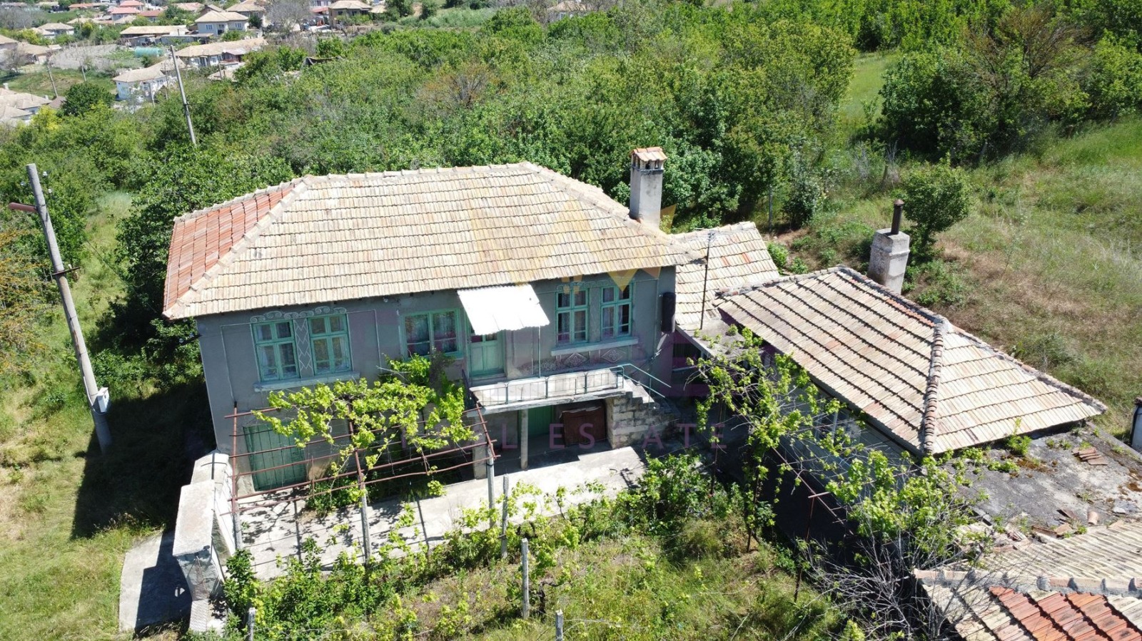 Продава КЪЩА, с. Брестак, област Варна