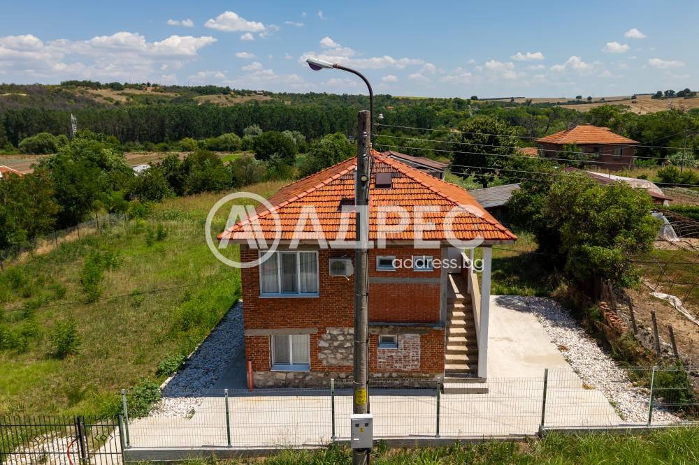 Продава КЪЩА, с. Селци, област Пловдив, снимка 17 - Къщи - 55470514