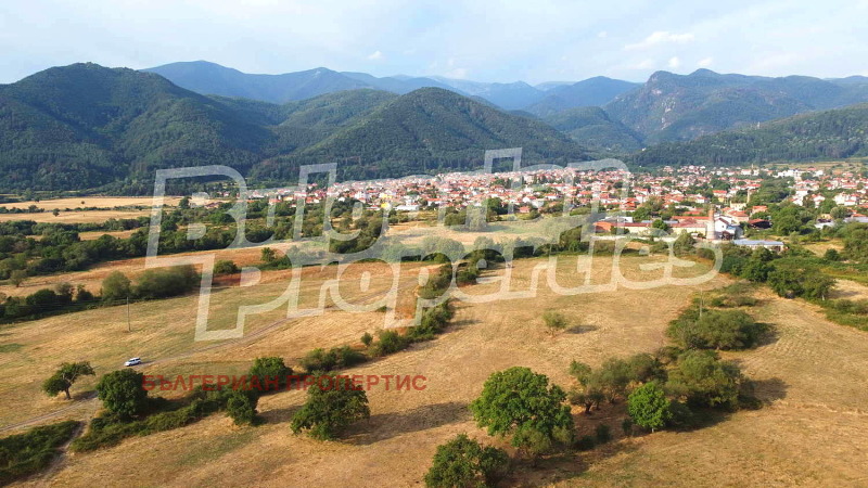 Продава ЗЕМЕДЕЛСКА ЗЕМЯ в област София, с. Костенец - 4.019 дка / 52 247 € » 102 186.25 лв., БЪЛГЕРИАН ПРОПЕРТИС