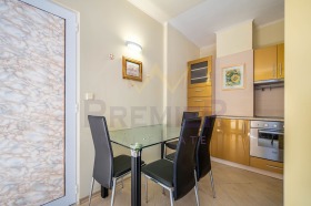 1 chambre m-t Alen mak, Varna 4