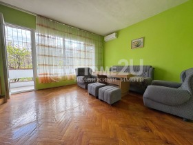 2 quartos Kiutchuk Parij, Plovdiv