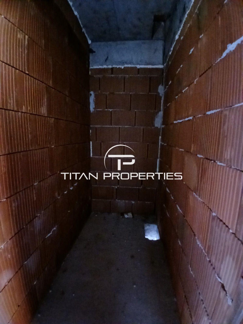 Продава 2-СТАЕН, гр. Пловдив, Остромила, снимка 8 - Апартаменти - 52392467