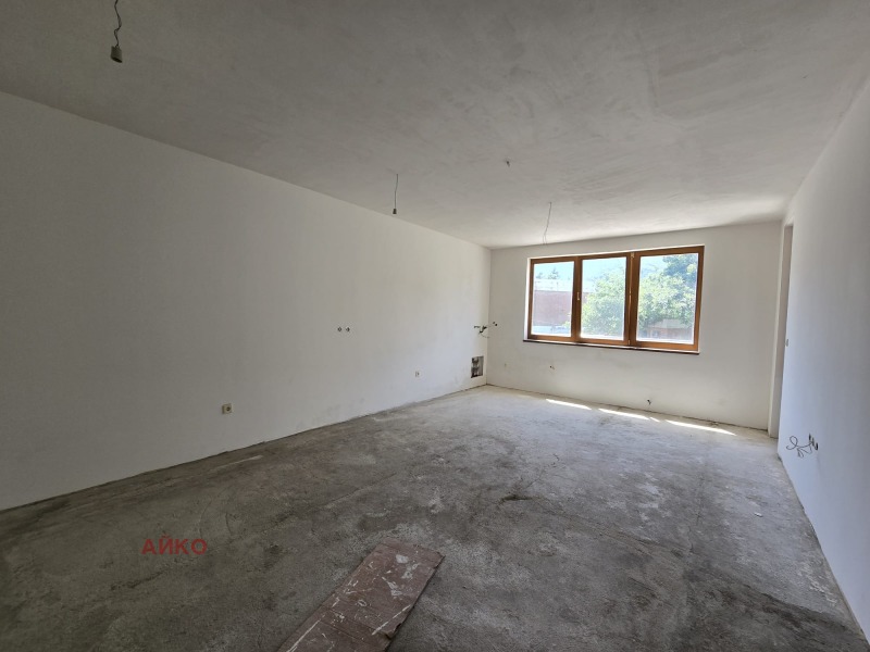 For Sale  2 bedroom region Sofia , Pravets , 107 sq.m | 47255917 - image [2]