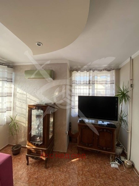 Продается  2 спальни Пловдив , Кършияка , 99 кв.м | 36007051 - изображение [9]