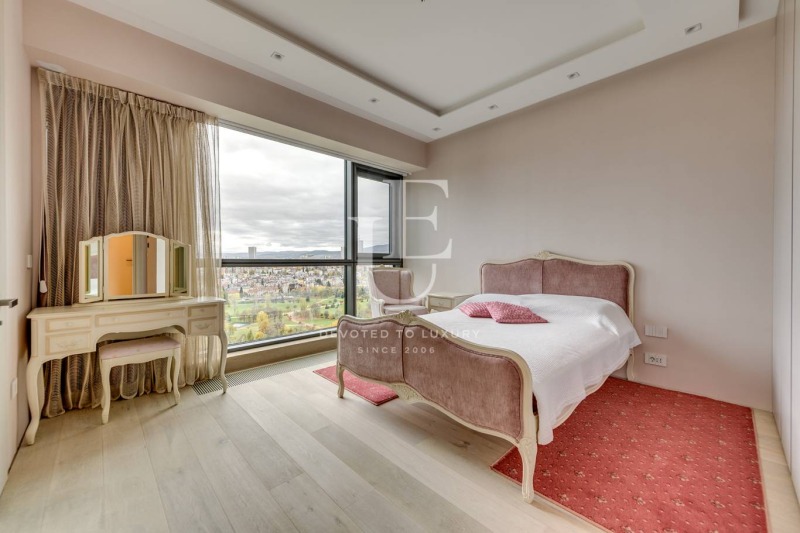 Продава 4-СТАЕН, гр. София, Център, снимка 5 - Апартаменти - 53257117