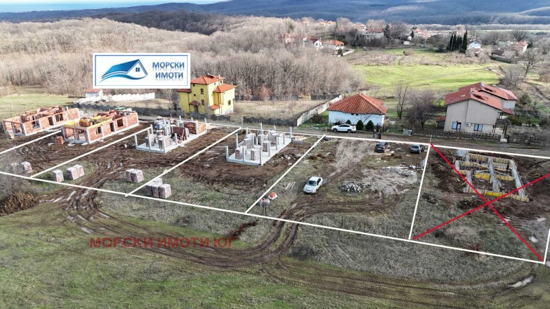 Продава КЪЩА, с. Изгрев, област Бургас, снимка 11 - Къщи - 53072275