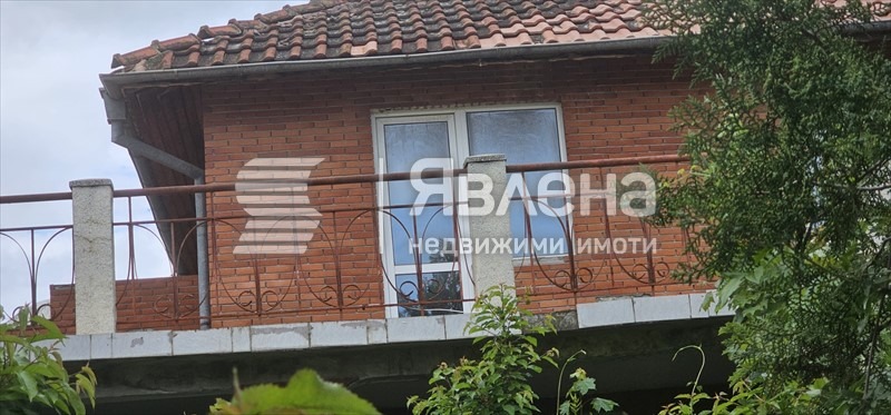 Продава КЪЩА, с. Оброчище, област Добрич