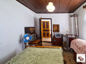 Maison Tserova koriya, région Veliko Tarnovo 7