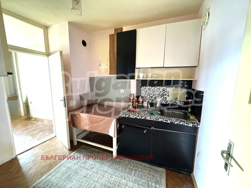 Продава 1-СТАЕН, гр. София, Банишора, снимка 3 - Апартаменти - 53429149