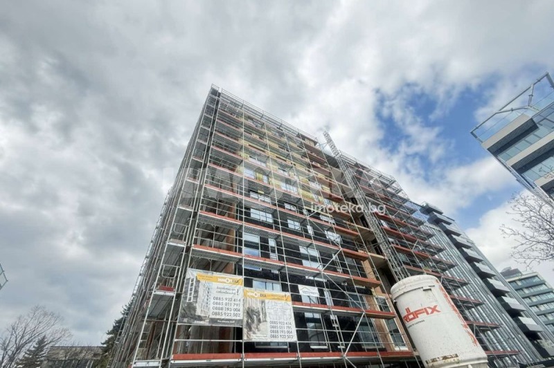 Продава  2-стаен, град София, Хладилника •  251 015 EUR • ID 14004949 — holmes.bg - [1] 