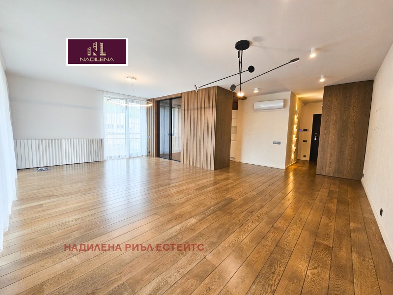 Eladó  3 hálószobás Sofia , Izgrev , 207 négyzetméter | 48024344 - kép [2]