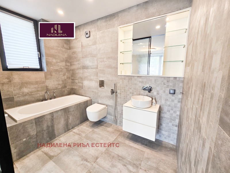 Eladó  3 hálószobás Sofia , Izgrev , 207 négyzetméter | 48024344 - kép [10]