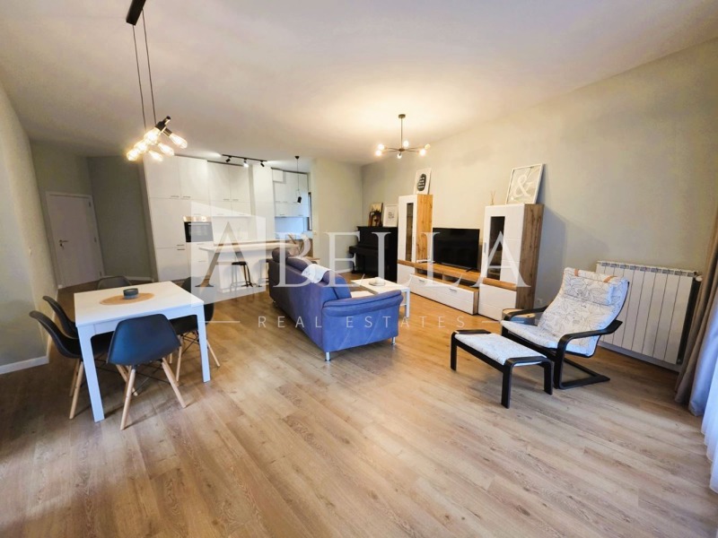 Продава 3-СТАЕН в град София, Изток - 150 кв.м / 635 000 € » 1 241 952.05 лв., АБЕЛА НЕДВИЖИМИ ИМОТИ