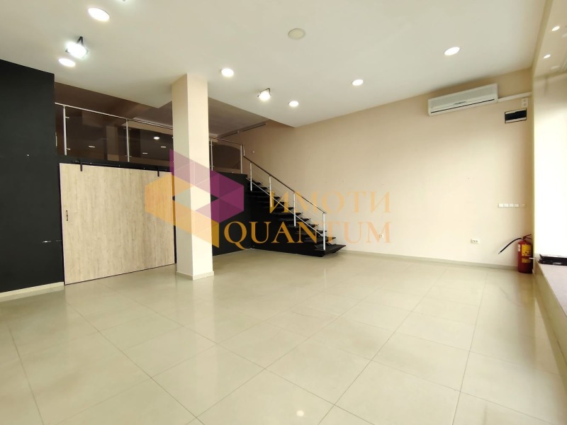 Продава МАГАЗИН в град Варна, ЖП Гара - 100 кв.м / 170 000 € » 332 491.10 лв., ИМОТИ КУАНТУМ