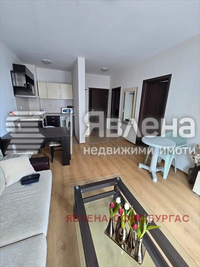 Na prodej  1 ložnice oblast Burgas , k.k. Slančev brjag , 64 m2 | 63356622