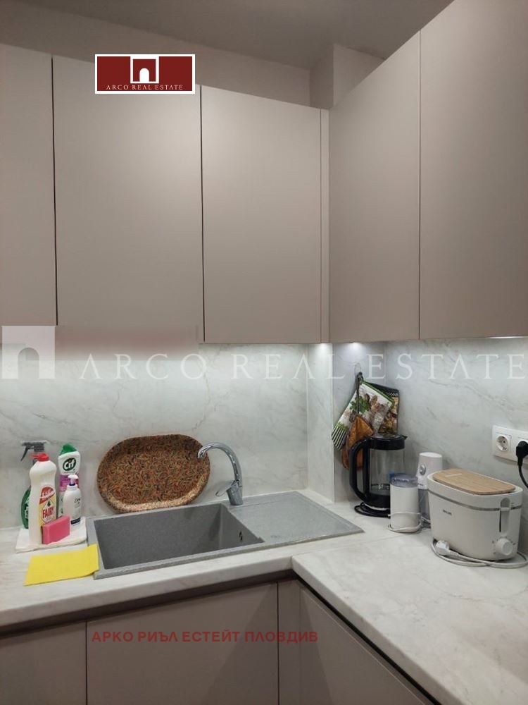 Продава 2-СТАЕН, гр. Пловдив, Център, снимка 3 - Апартаменти - 52648938