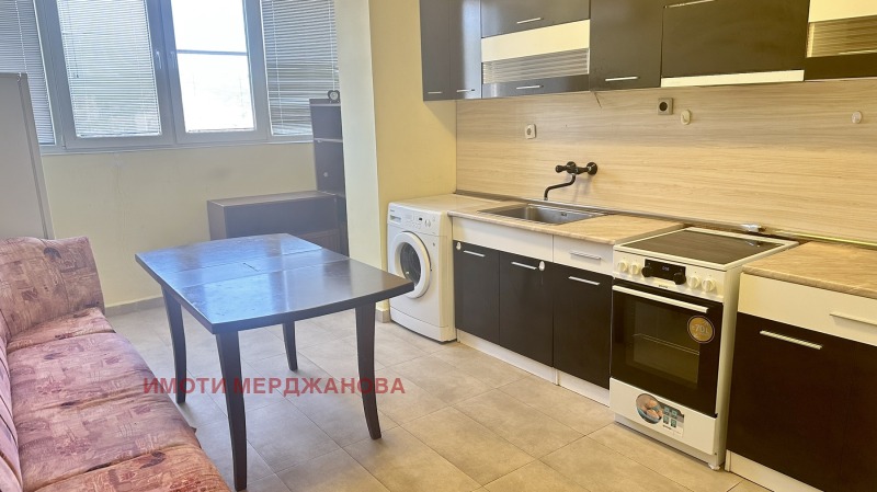 En venta  2 dormitorios Stara Zagora , Tsentar , 71 metros cuadrados | 45931258 - imagen [3]