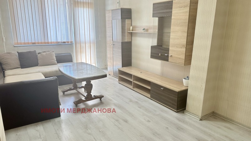 À vendre  2 chambres Stara Zagora , Tsentar , 71 m² | 45931258