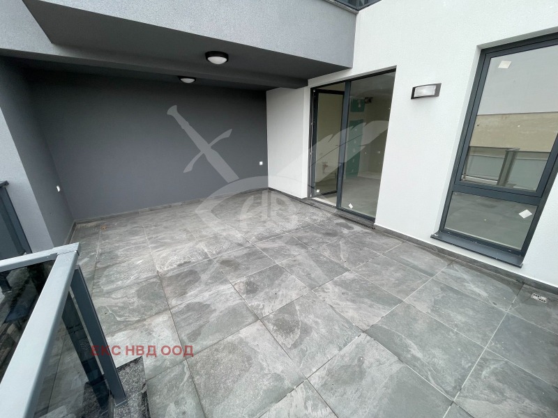 En venta  2 dormitorios Plovdiv , Jristo Smirnenski , 155 metros cuadrados | 42201756 - imagen [8]