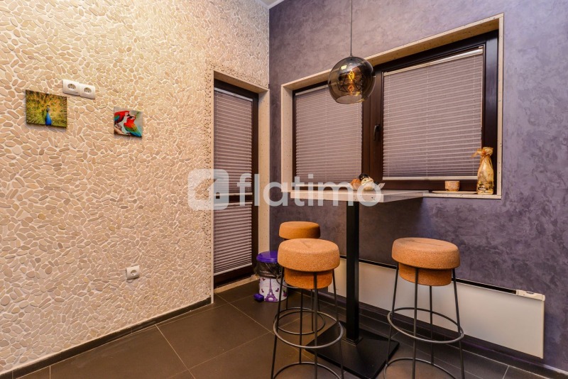 Продава 3-СТАЕН, гр. София, Център, снимка 7 - Апартаменти - 53085178