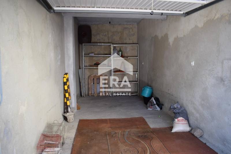 Til salg  Garage Varna , Kolhozen pazar , 15 kvm | 97655959 - billede [4]