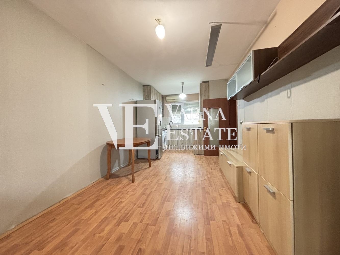 Продава 2-СТАЕН, гр. Варна, Бриз, снимка 2 - Апартаменти - 53231471