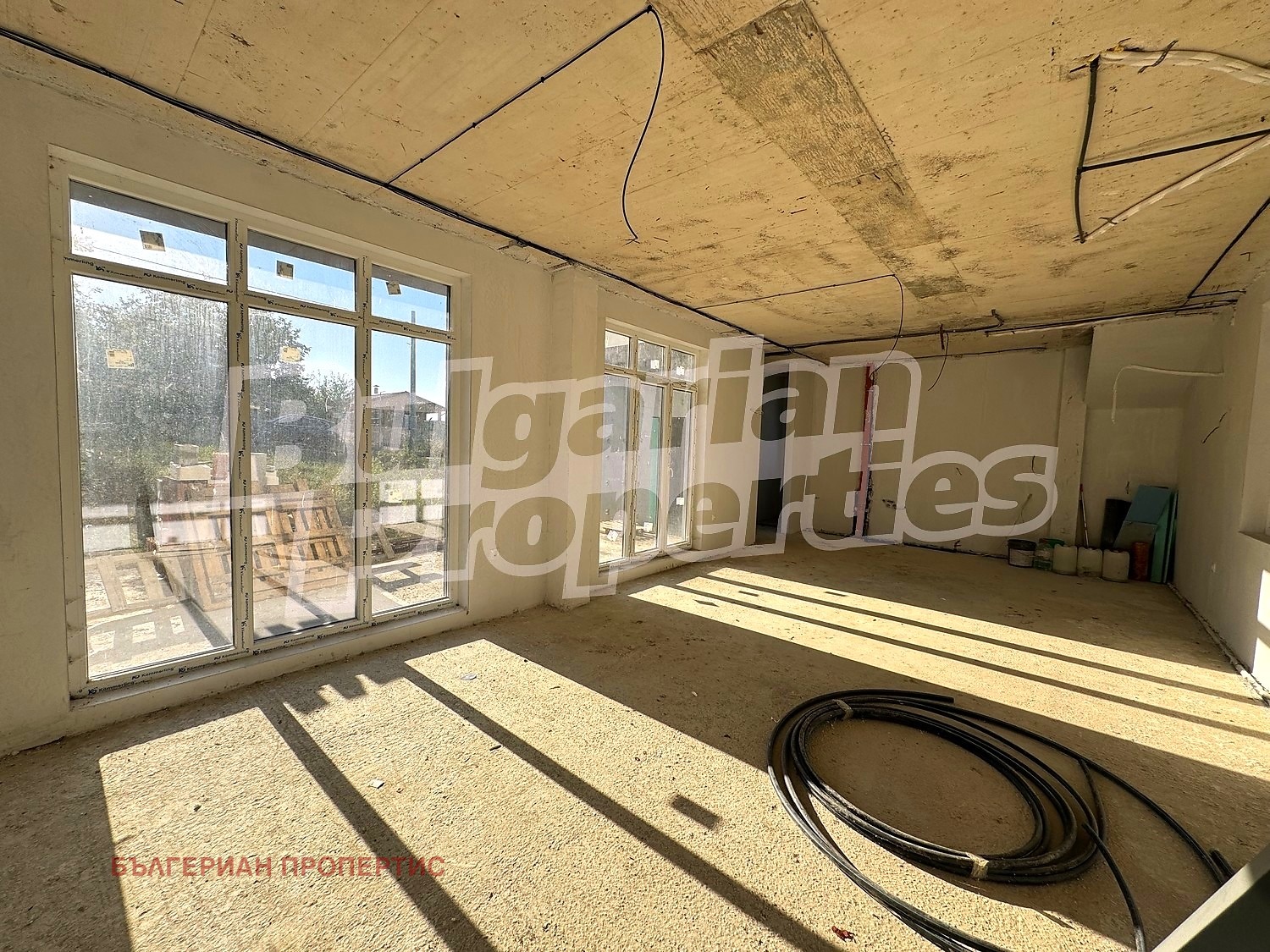 Продава КЪЩА, с. Яребична, област Варна, снимка 4 - Къщи - 55801257