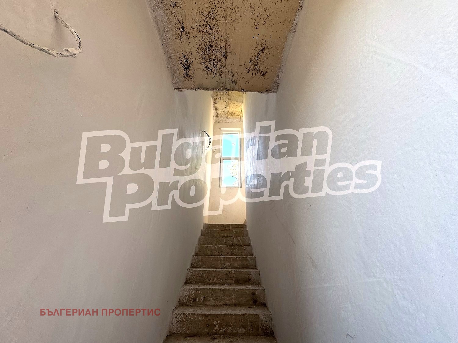Продава КЪЩА, с. Яребична, област Варна, снимка 13 - Къщи - 55801257
