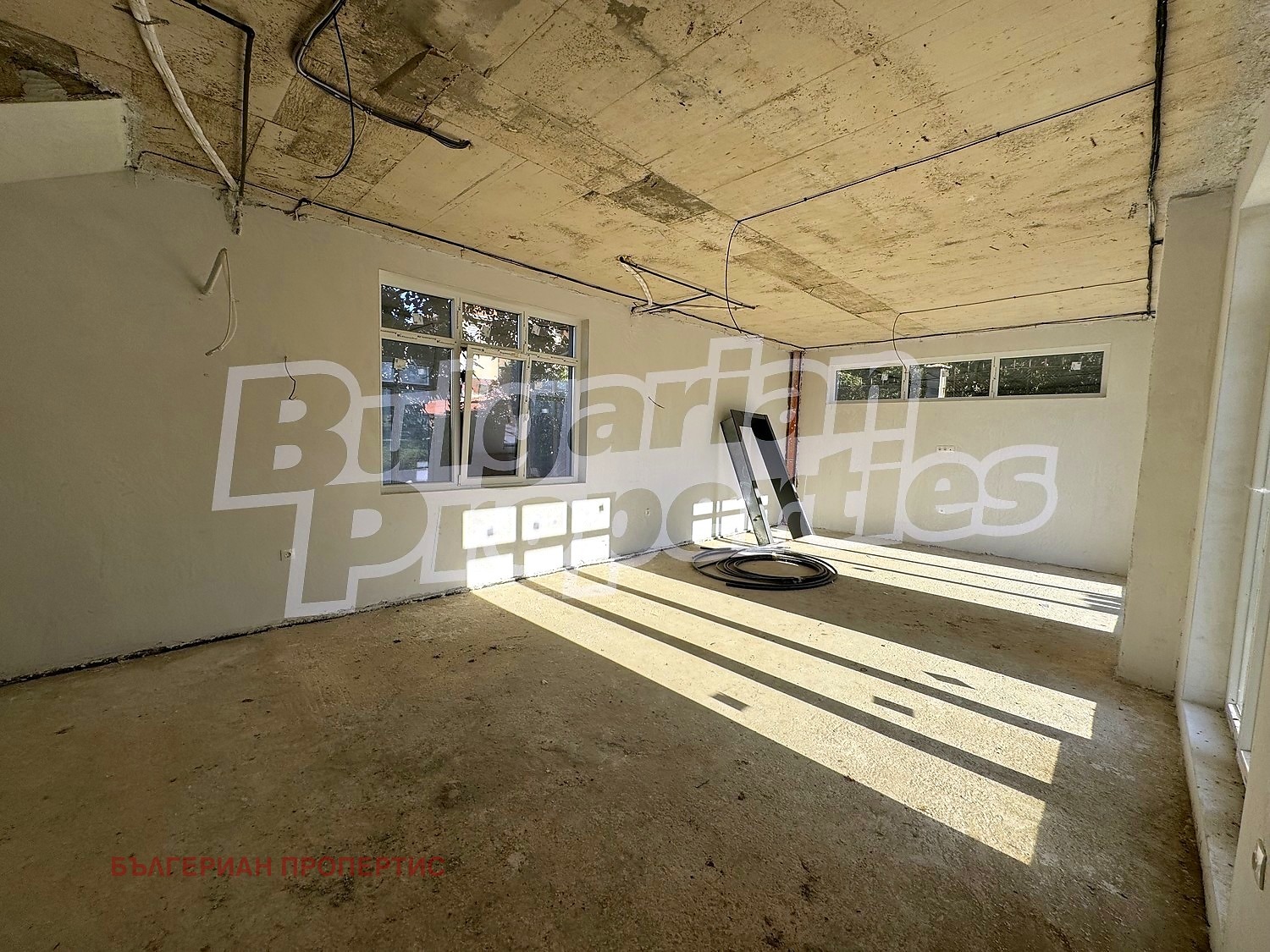 Продава КЪЩА, с. Яребична, област Варна, снимка 11 - Къщи - 55801257