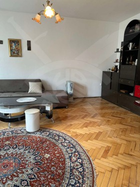 3+ camere da letto Kamenitsa 2, Plovdiv 2