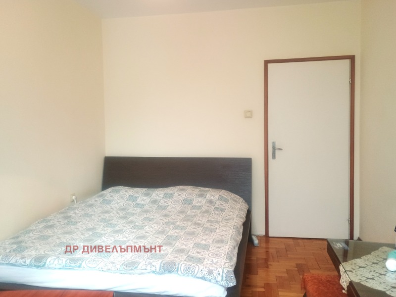 Продава  2-стаен град София , Хаджи Димитър , 71 кв.м | 87468169 - изображение [11]