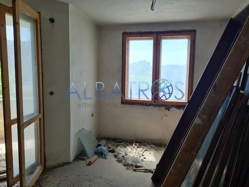 Продава 2-СТАЕН, град Варна, Колхозен пазар • 78500 € / 153532.65 лв. • 35596386 1