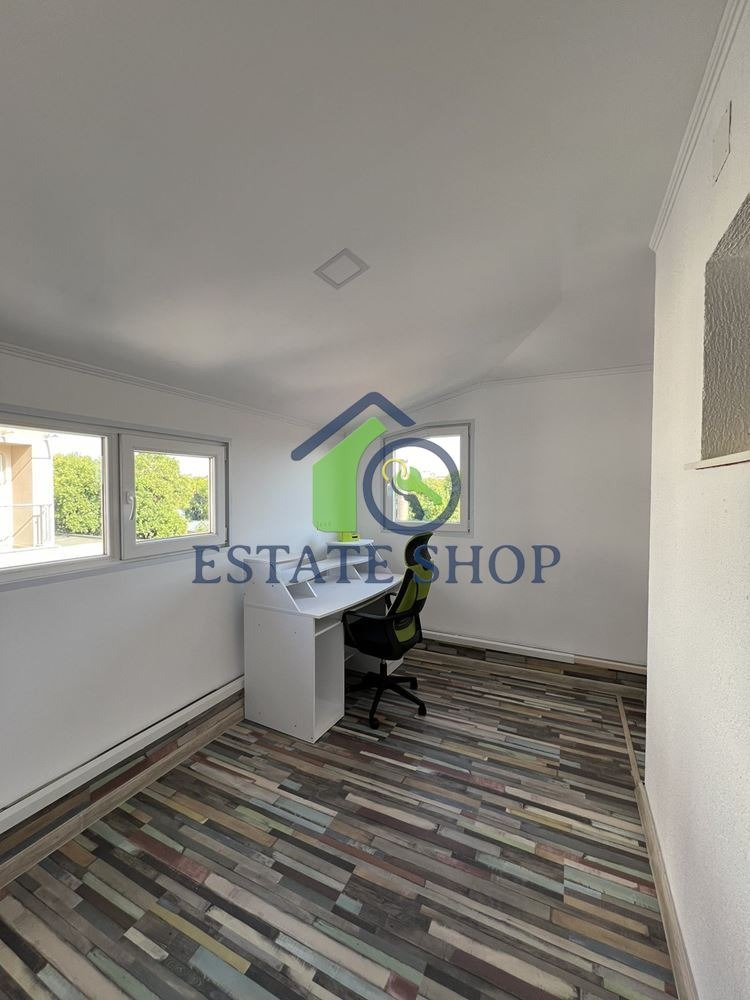 For Sale  3+ bedroom Plovdiv , Kamenitsa 1 , 160 sq.m | 87244361 - image [11]