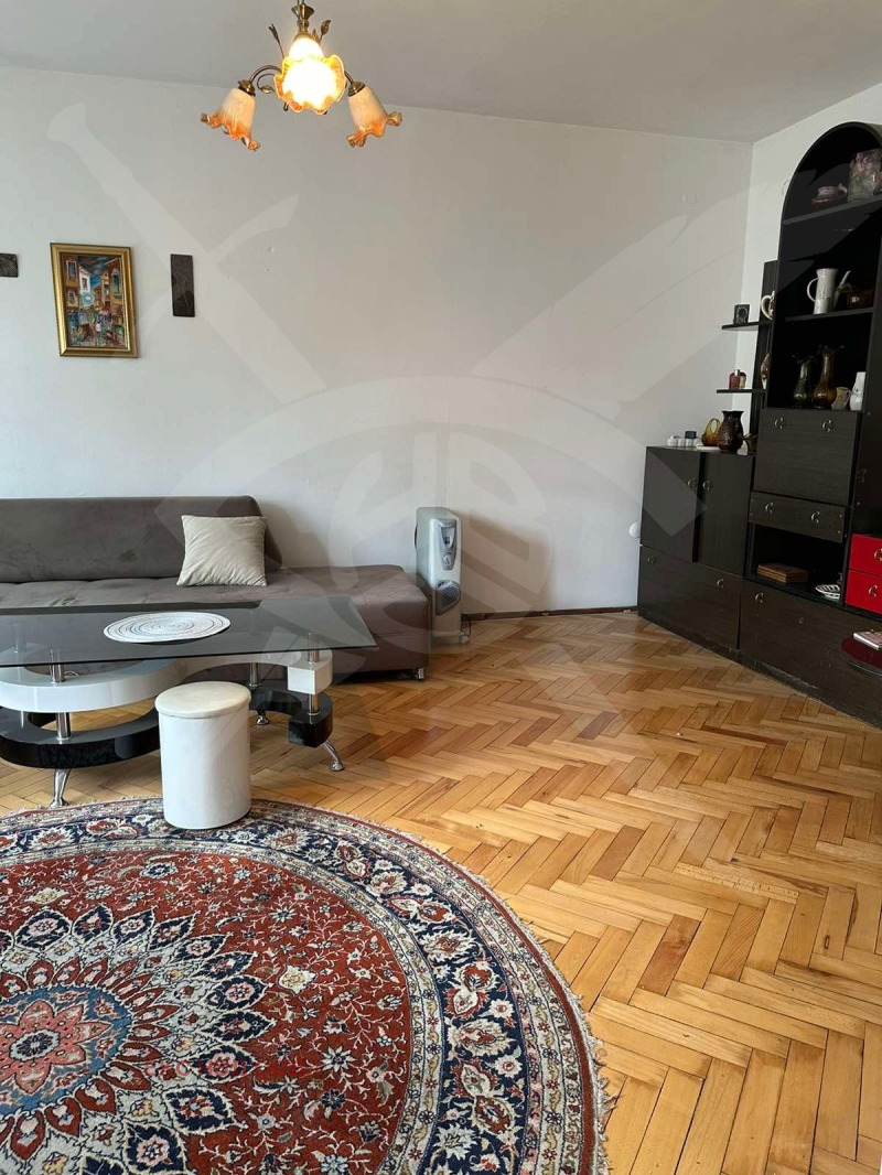 À venda  Mais de 3 quartos Plovdiv , Kamenica 2 , 120 m² | 53259669 - imagem [2]