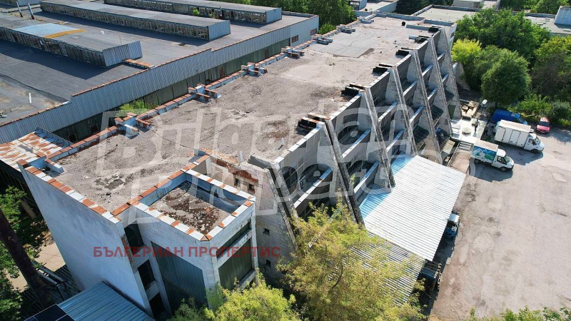 Продава  Пром. помещение град Добрич , Промишлена зона - Север , 2379 кв.м | 30354430 - изображение [4]