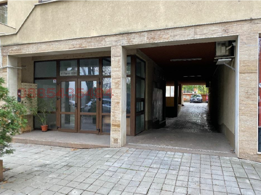 Продава 2-СТАЕН, гр. София, Център, снимка 2 - Апартаменти - 53699980