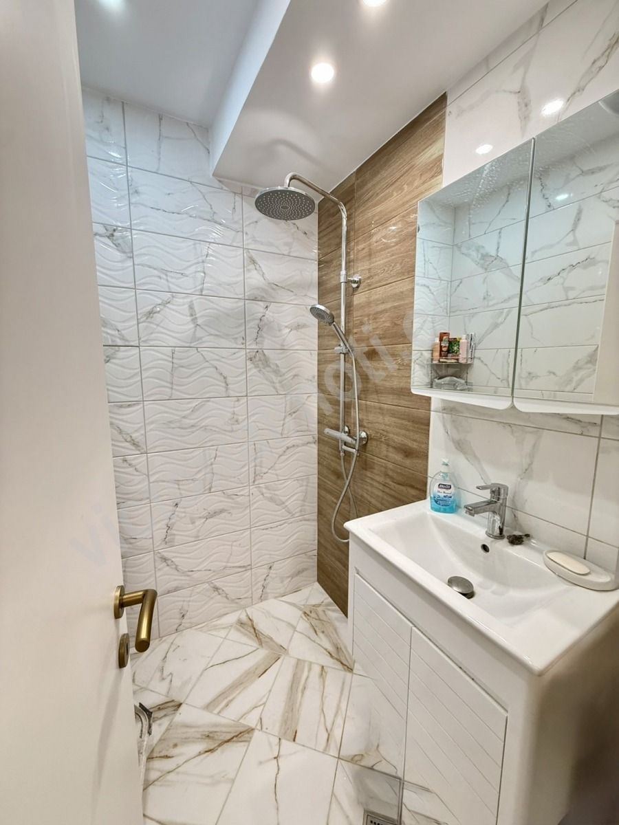 Продава 3-СТАЕН, гр. Велико Търново, Колю Фичето, снимка 10 - Апартаменти - 53628241