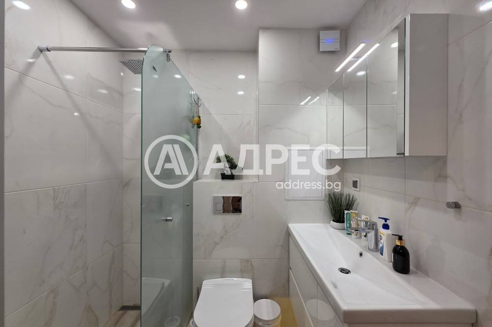 Продава 3-СТАЕН, гр. София, Център, снимка 7 - Апартаменти - 53985287