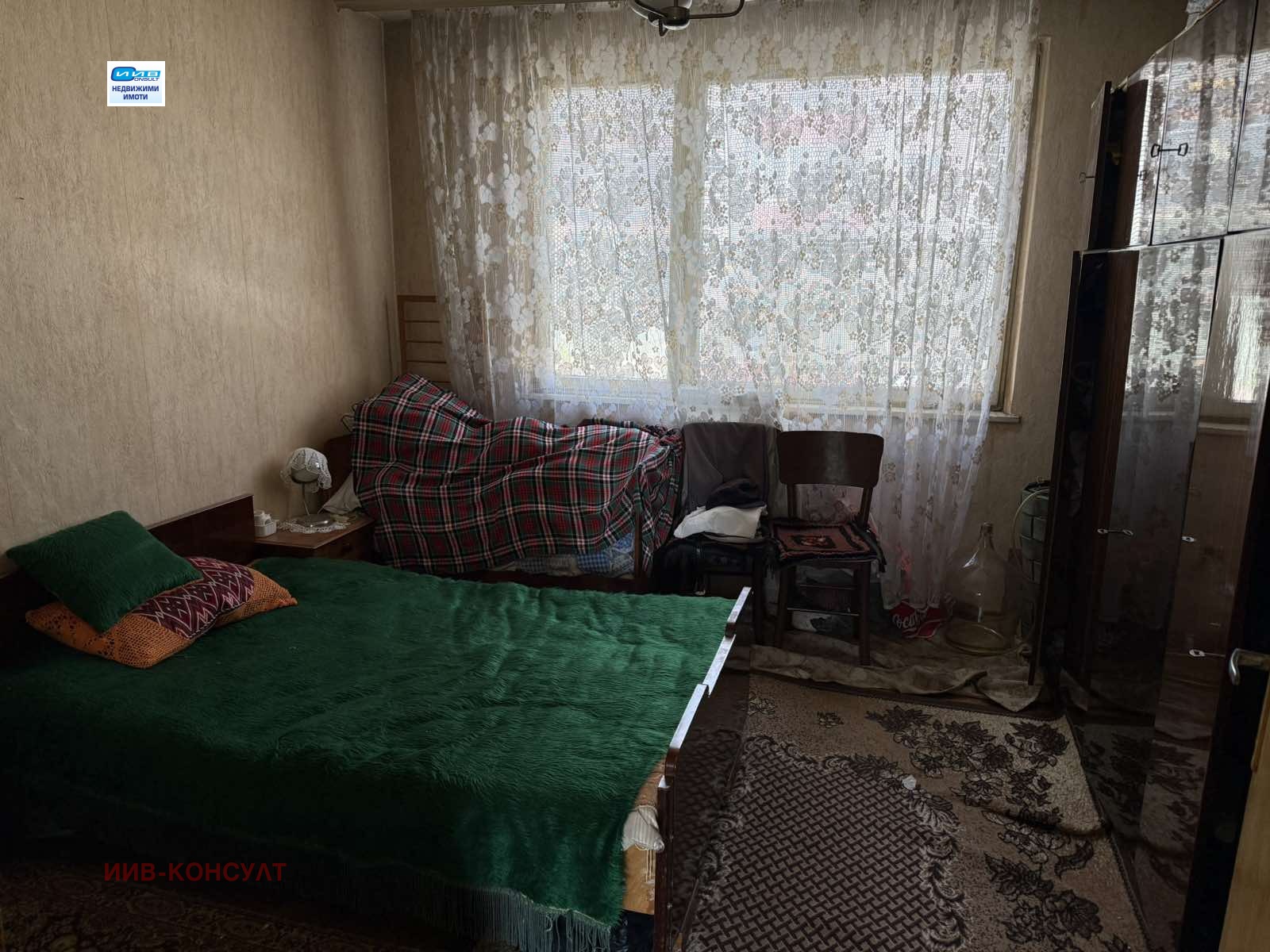 Продава 3-СТАЕН, гр. Велико Търново, Център, снимка 2 - Апартаменти - 54541701