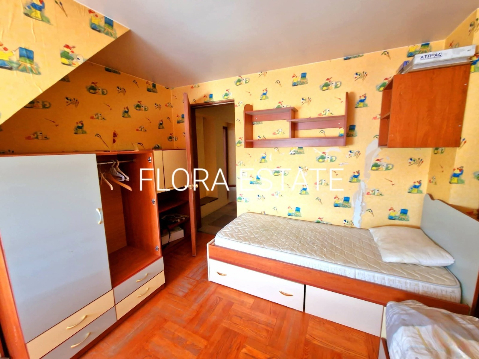 Продава МЕЗОНЕТ, гр. Добрич, Център, снимка 13 - Апартаменти - 54230819