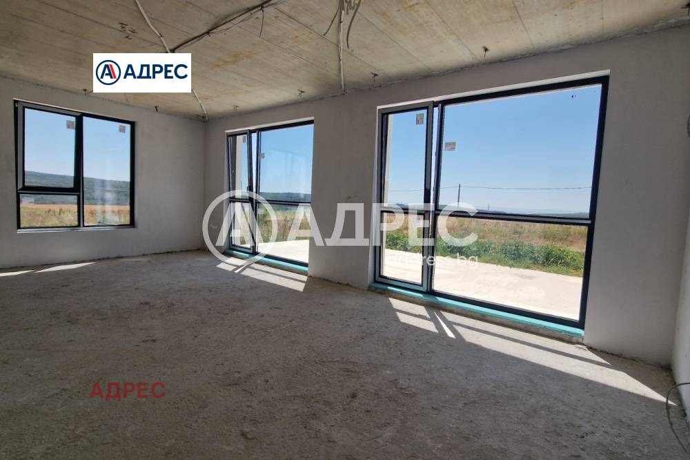 Продава КЪЩА, с. Близнаци, област Варна, снимка 6 - Къщи - 56203764